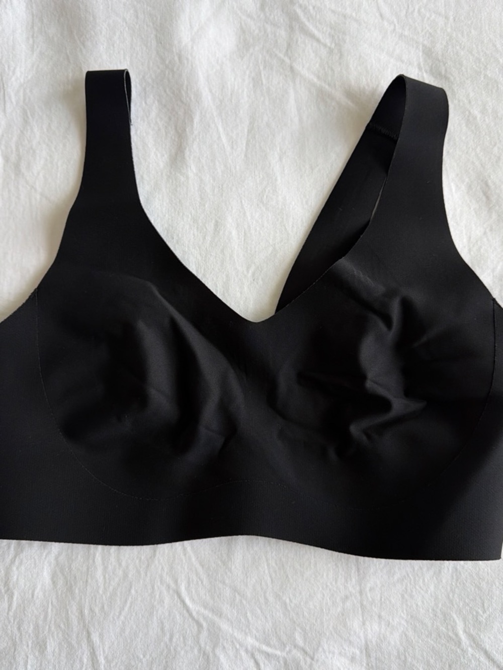 lululemon athletica Black Seamless Wireless Support Bra